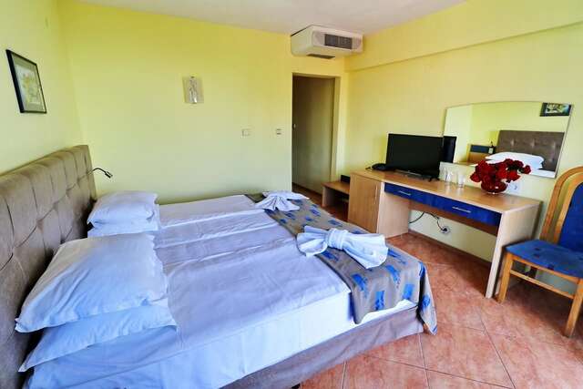 Отель Bora Bora Hotel Солнечный Берег-10